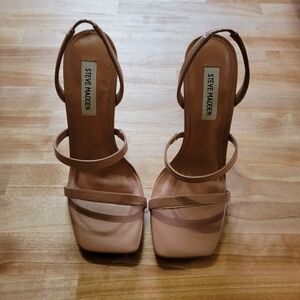 Steve Madden Dark Blush Patent heels 7.5W